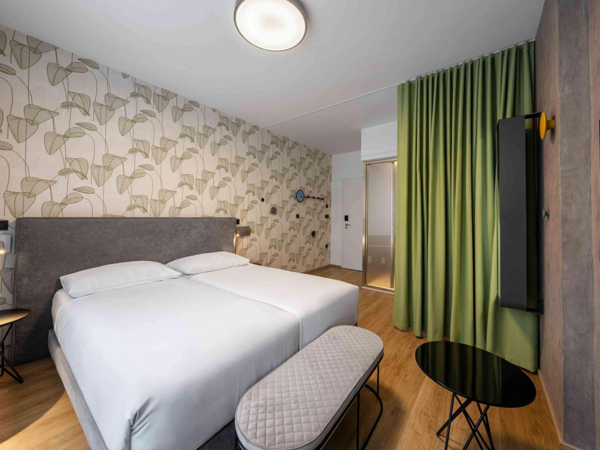 Superior Hotel 3*